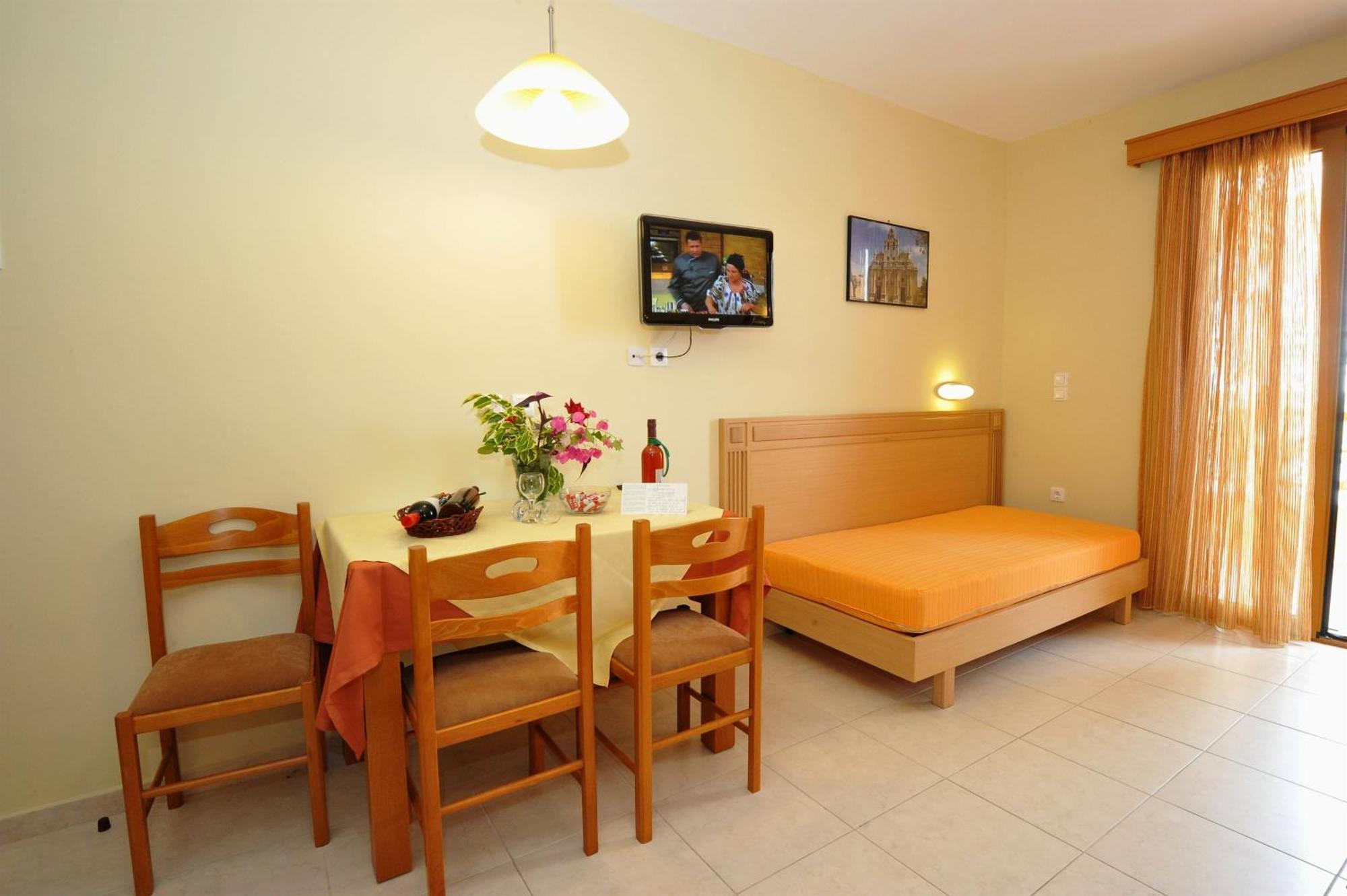 Aristea Hotel Rethymno  Room photo