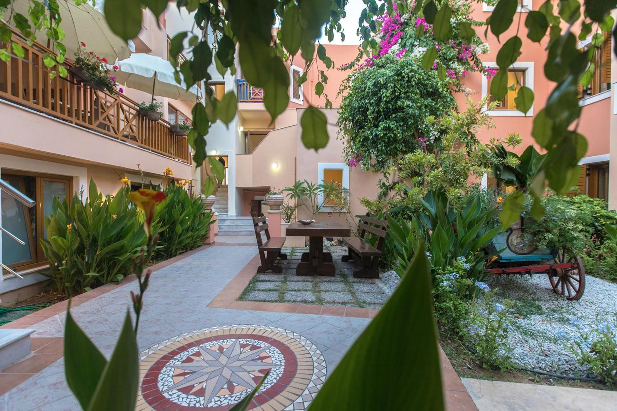 Aristea Hotel Rethymno  Room photo